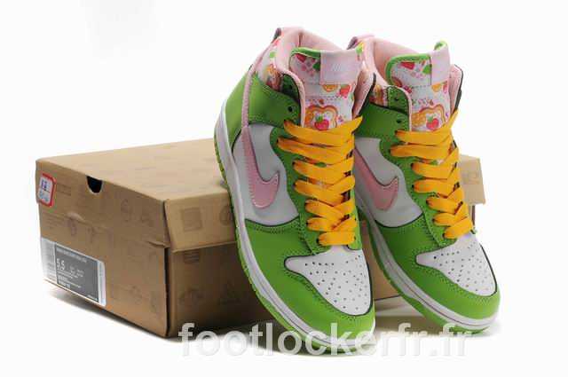 spongebob nike dunk 2012 femme pascher enligne nike dunk on sale mode